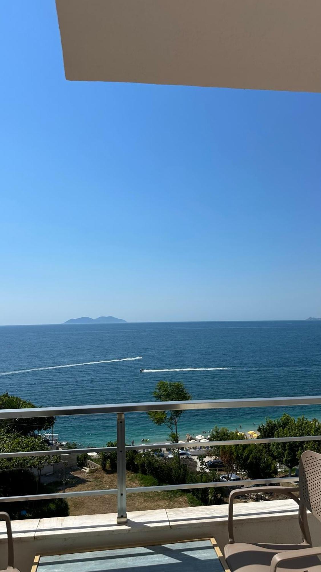 Lotus * Vlorë